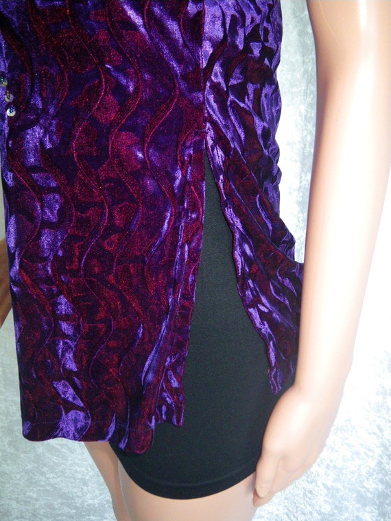 70s M L Deep Purple Wavy Velvet Floral Beaded Sil… - image 6