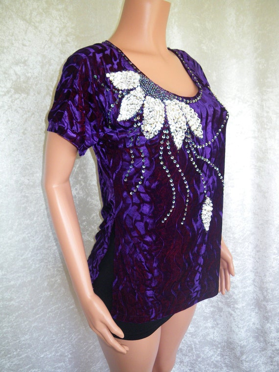 70s M L Deep Purple Wavy Velvet Floral Beaded Sil… - image 4