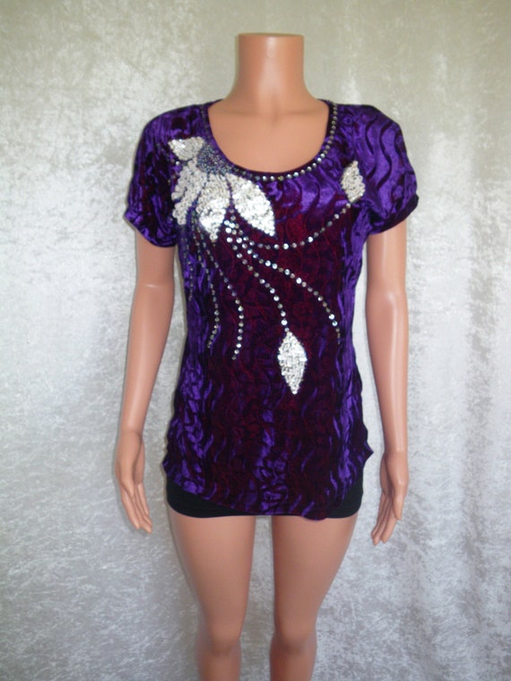 70s M L Deep Purple Wavy Velvet Floral Beaded Sil… - image 1