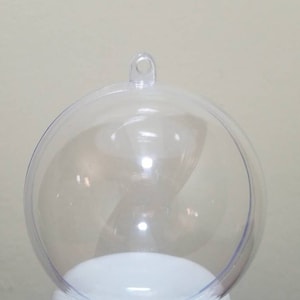Crafting Supply 70mm Hollow Plastic Ornament (10 Pack) 2 3/4&quot; Diameter - Clear Hard Plastic Fillable Ornament - 2 pc DIY Ornament