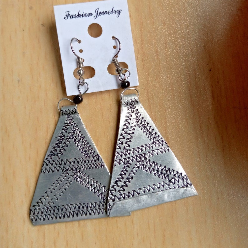Aluminum earrings Hammered earrings Brasswire earrings Maasai earrings Beaded earrings Kenyan earrings Gift for her Easter gift