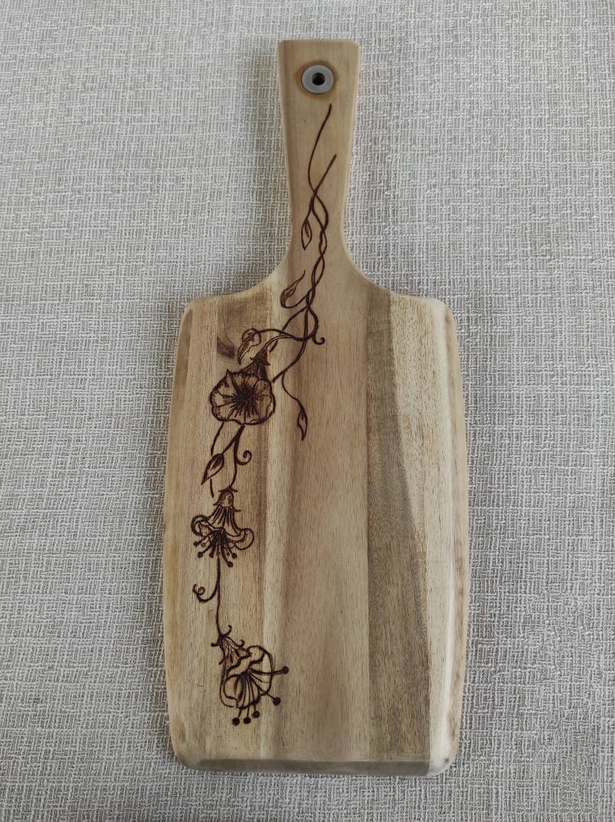 Planche à Découper en Bois d'acacia. Planche Pyrogravée Servir, Décorer. d'apéro, Planche Charcuteri