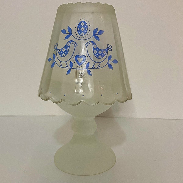 Fairy Lamp Tea Light Frosted Pennsylvania Dutch Design Birds Collectible Vintage
