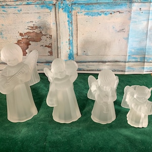 Christmas Celebrations Set of Four Vintage Frosted Caroling Crystal Angel Candleholders in Original Box in Excellent NEW Condition!