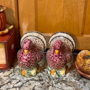 Thanksgiving keramische zout- en peperstel: kalkoen, pompoen, pelgrims of hoorn des overvloeds, jouw keuze!