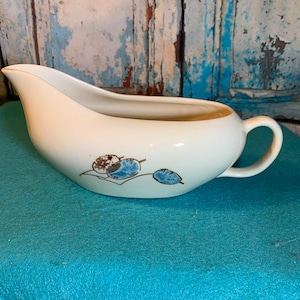 Ceramic Vintage Gravy Boat with Handle and Blue Olives in Excellent Condition!