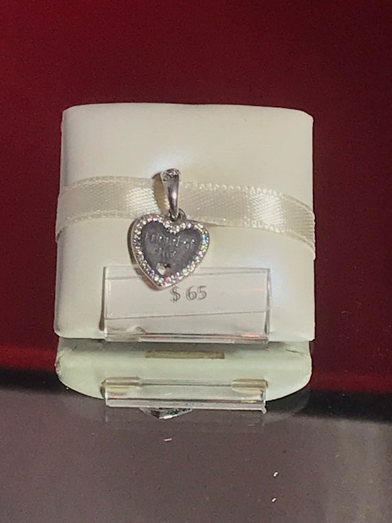 Pandora Retired Heart of Friendship Charm NEW View 2