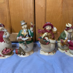 Demdaco Christmas Snowman Family Figurines From the Willow Tree Family Hand Sculpted and Painted Figurines NEW Display Items. YOUR choice!!