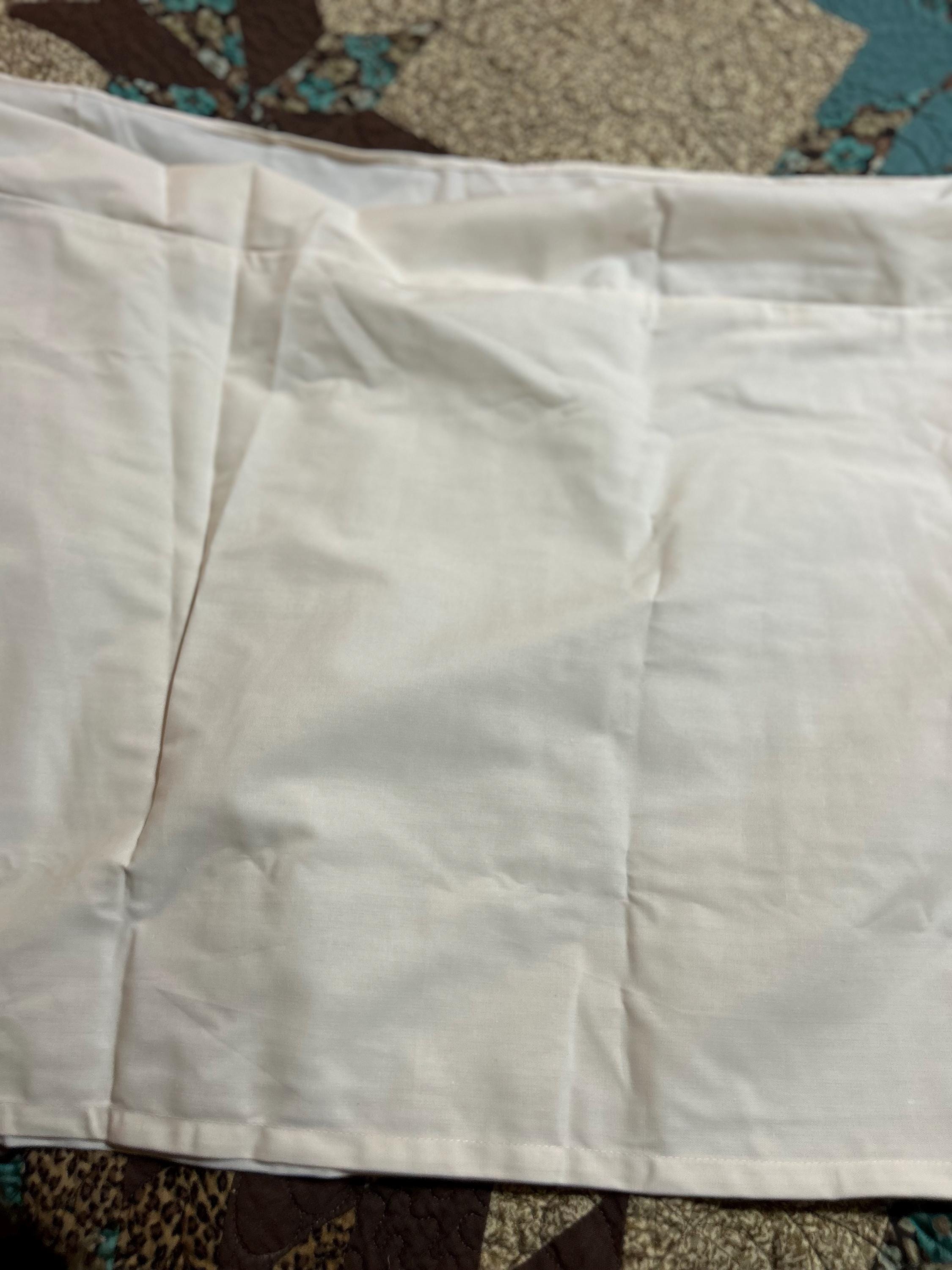 Romantic King Bed Skirt / Dust Ruffle Cream Colored. Pleated 15" Drop ...