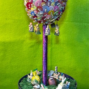 Topiary paaseiboom, handgemaakte paaseierboom, vormsnoei paaseieren, tafelstuk paasei of pastelkleurige tafelbladboom.