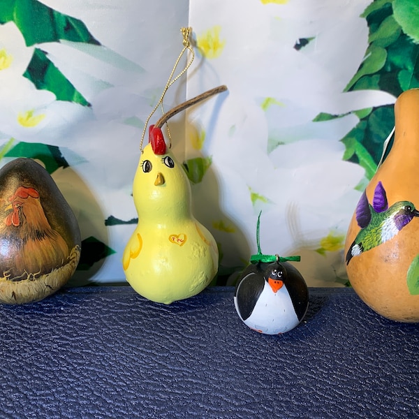 Handmade Gourds- One of a Kind Hand Painted Hand Carved Gourds Your Choice in Excellent Condition!