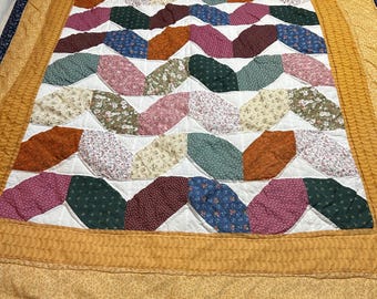 Cathedral Window Patchwork Quilt, Vintage Calico Floral Bedding, Orange Peel Chevron Blanket, Autumn Mustard Gold Cozy Lap or Wall Hanging