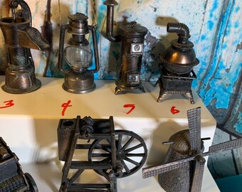 ヴィンテージダイキャストミニチュア鉛筆削り：駅馬車、ランタン