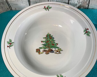 Vintage Christmas Ceramic Bowl: Collectible Tree & Holly Decor