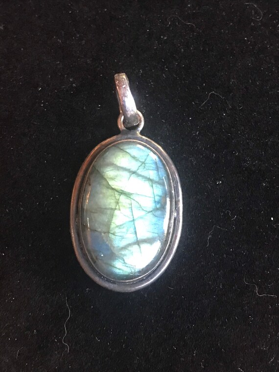 Labradorite and sterling silver pendant necklace - image 5
