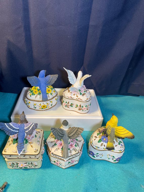 Holsted House Bird Music Trinket Box - Wings of Love - Your Choice