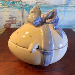 Easter Egg Lidded Bowl with Spoon- Vintage Ceramic Easter Egg Shaped Bowl with Ribbon on Lid and Matching Spoon!