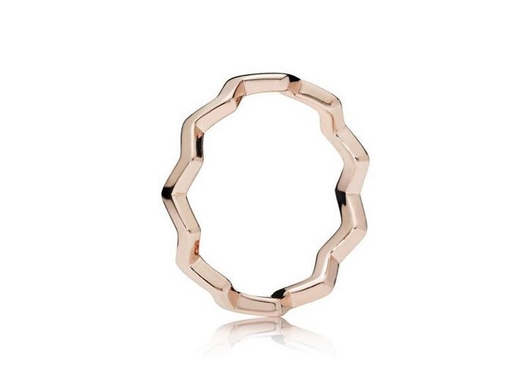 Pandora Polished Zig Zag Ring NEW With Cubic Zirconia in Sterling