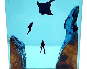 Stunning Ocean, Scuba Divers and Manta Ray Resin and Wood Night Light. Double Sided. Underwater Cliff Diving. Ocean Decor
