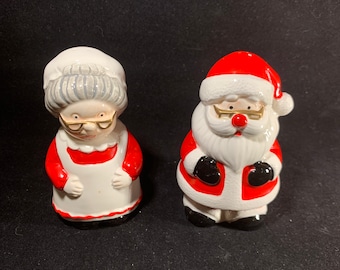 Salières et poivrières de Noël Votre choix! M. et Mme Santa Claus Sel ou Deux Pères Noël Set vintage Noël Excellent État!