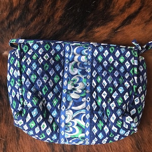 Gorgeous Vera Bradley Blue and Green Paisley Clutch NEW