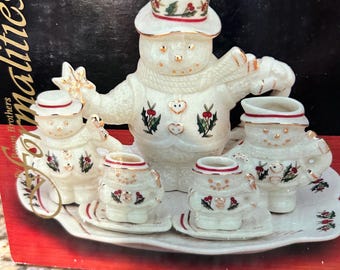 Snowman Mini Tea Set. 10 Piece NEW in Original Box. Christmas Decor or Gift. Braum Brothers Fine Porcelain.