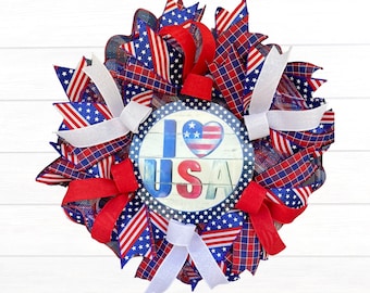 Patriotic Summer Welcome Wreath, Military Family Wreath, Americana Porch Decor, Veteran Gift, 4th of July Wreath