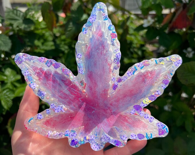 Pink & Purple Mermaid Weed Leaf Resin Ashtray