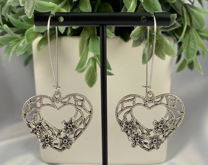 Heart & Flowers Silver Dangle Earrings