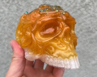 Resin Skull Pen Holder, Skull Makeup Brush Holder, Pen Holder, Brush Holder, Makeup Brush Holder, Resin, Resin Art, Skull, Home Decoration
