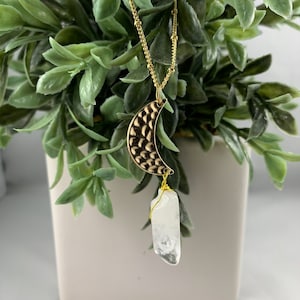 Clear Quartz & Gold Moon Necklace, Clear Crystal Quartz, Layering Necklace, Moon Necklace, Moon Jewelry, Crystal Necklace, Crystal Jewelry