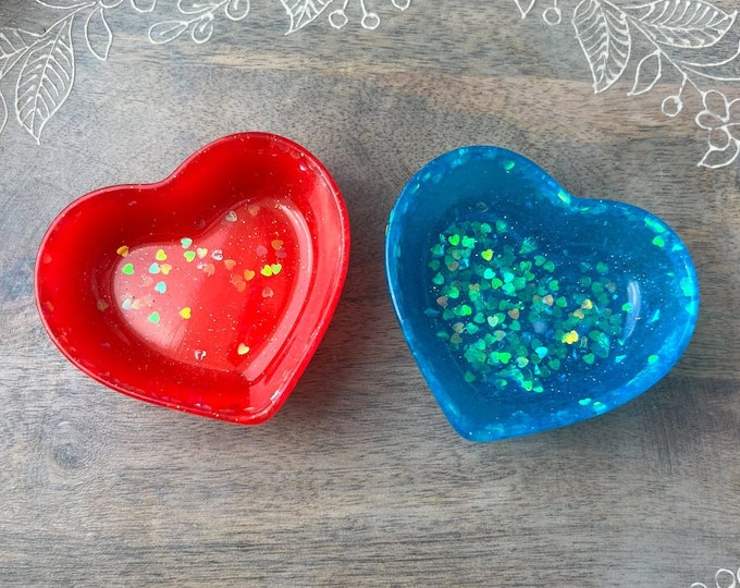 Red or Blue Heart Glitter Jewelry Dish