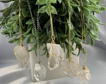 Clear Crystal Quartz Necklace, Clear Crystal Quartz, Layering Necklace, Gold Necklace, Silver Necklace, Crystal Necklace, Crystal Healing