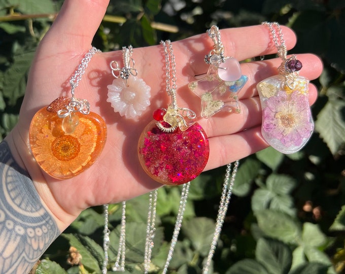 Resin Wire Wrapped Pendant Necklaces