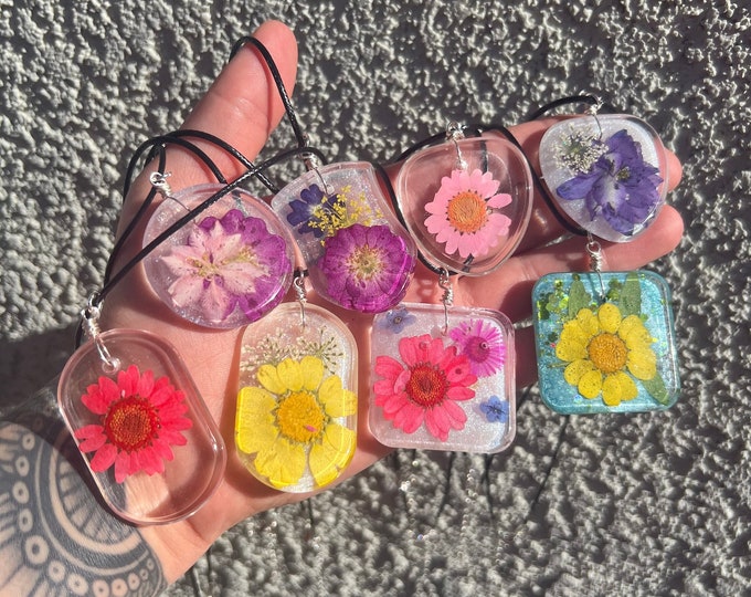 Flower Resin Necklaces