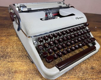 Excellent! Serviced 1959 Olympia SM3 Grey/Burgandy Vintage Typewriter New Platen