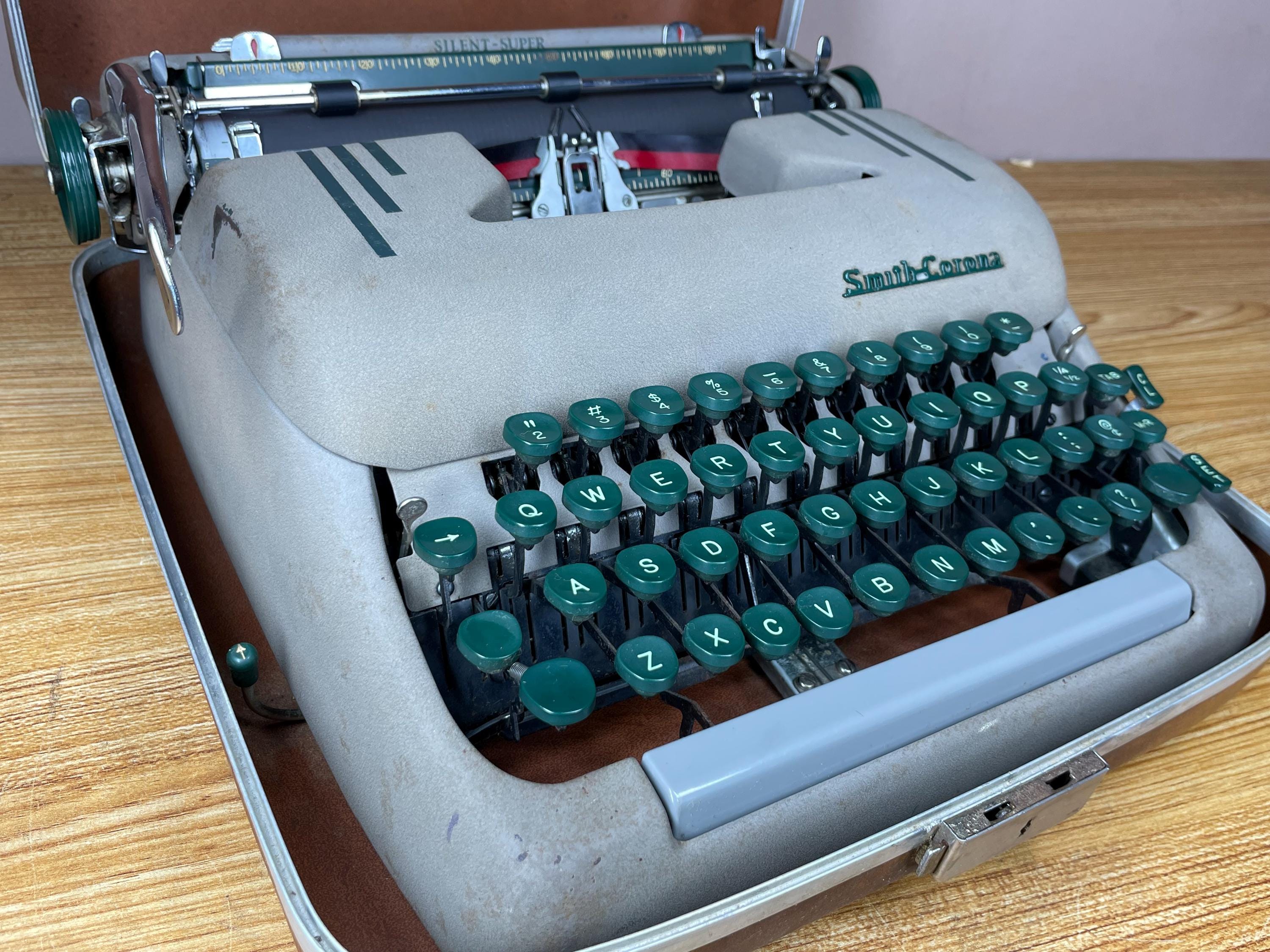 Smith Corona Silent Typewriter - Etsy Smith Corona Silent Typewriter - Etsy