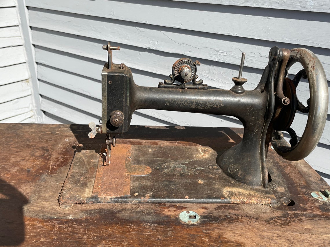 1877-1880 Rare Antique Davis Full Treadle Sewing Machine | Etsy
