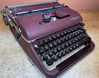 1958 Olympia SM3 Working Maroon Vintage Portable Typewriter w New Ink