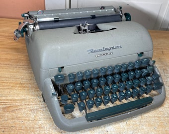 Olivetti Lettera 25 - 動作可能なヴィンテージ手動タイプライター