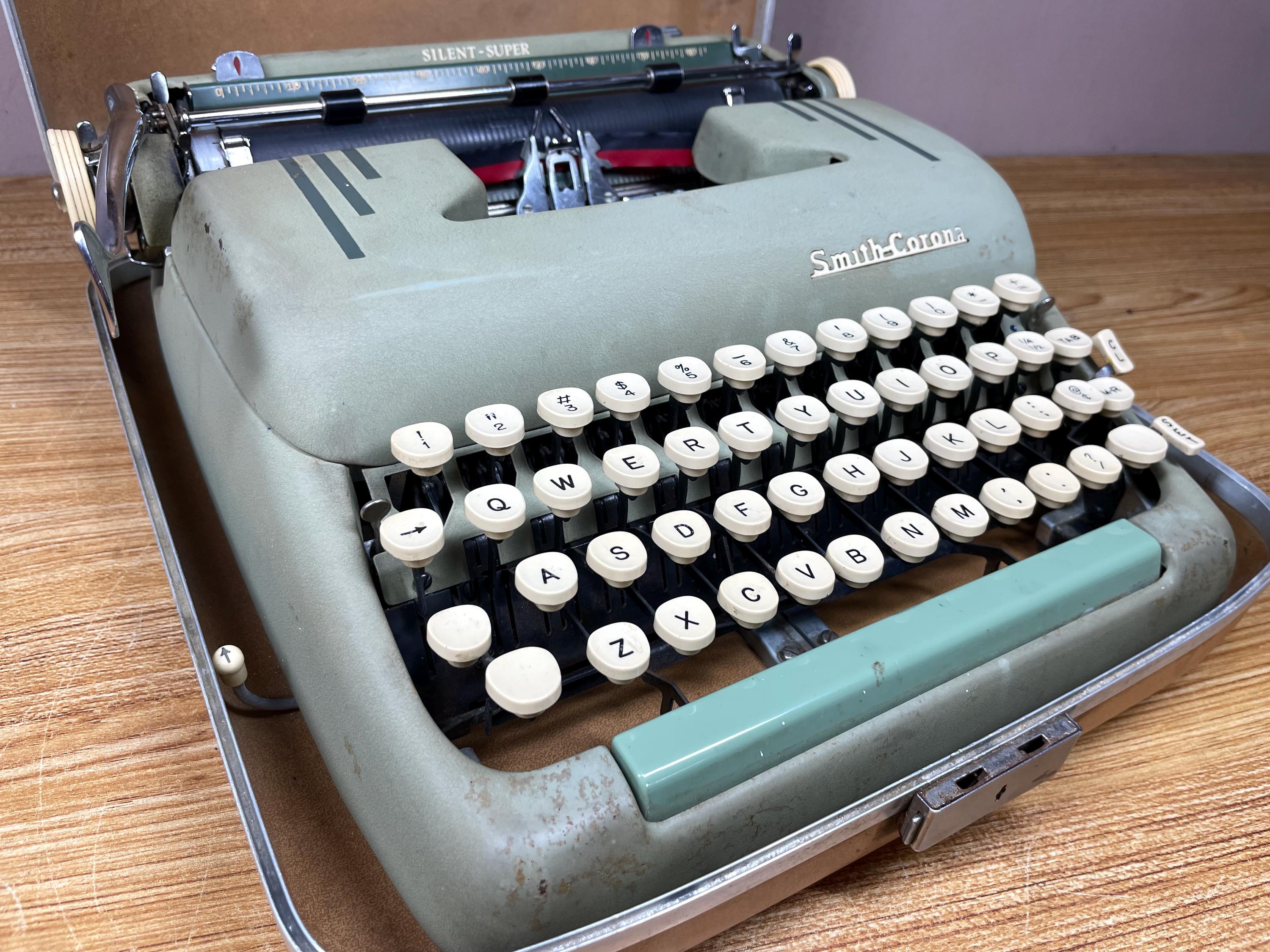 アンティーク タイプライター SmithCorona スミスコロナ ハードケース Yahoo!オークション -「タイプライター corona」の落札相場