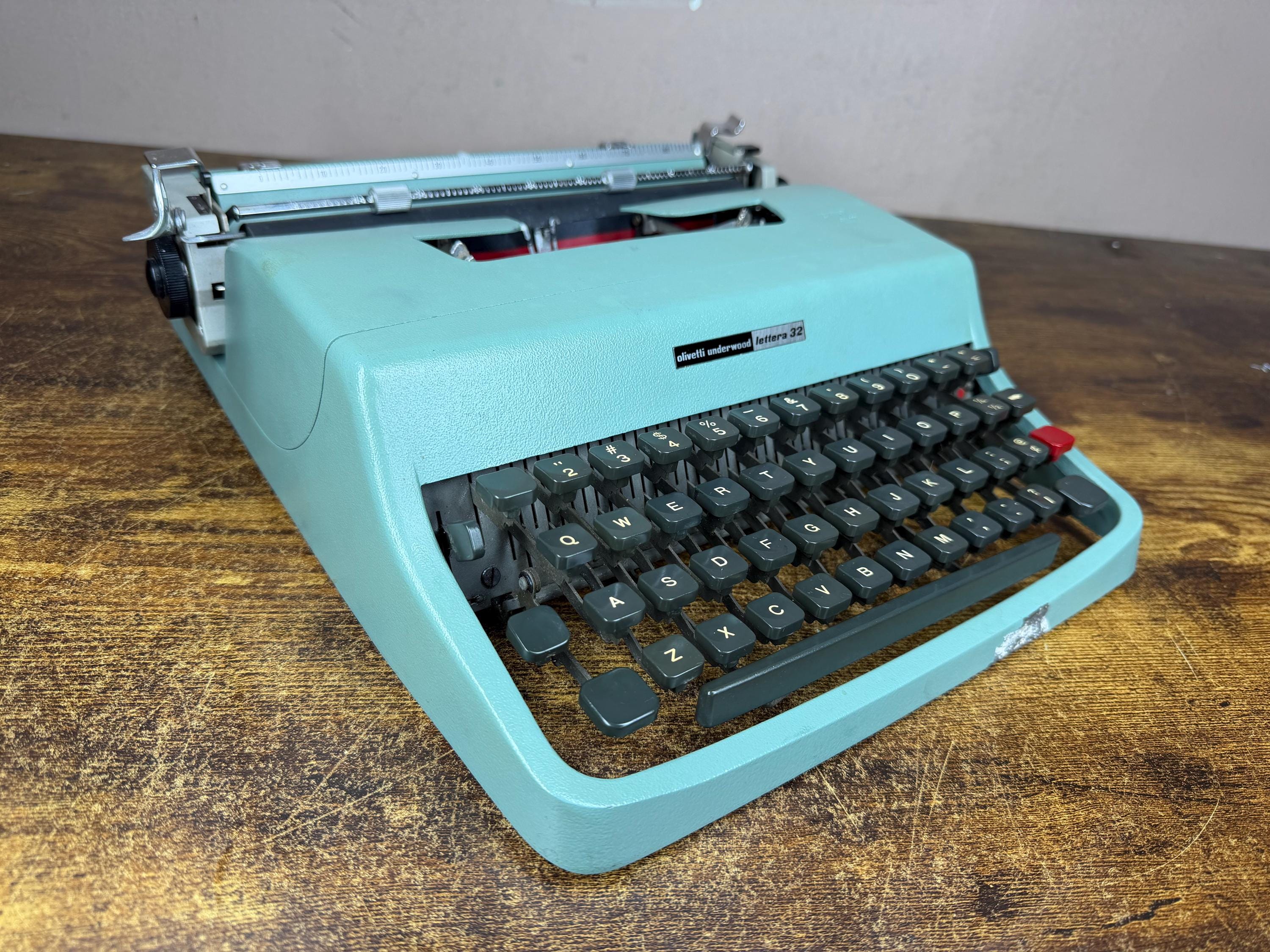 Olivetti Lettera 32 - Etsy