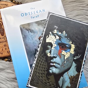 The Odyssean Tarot, tarotdeck van 78 kaarten met bijbehorende gids en doos - GEBRUIKT
