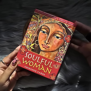 Tarjetas de guía para mujeres con alma de Shushann Movsessian y Gemma Summers, baraja de 48 cartas con guía complementaria y caja original - USADA