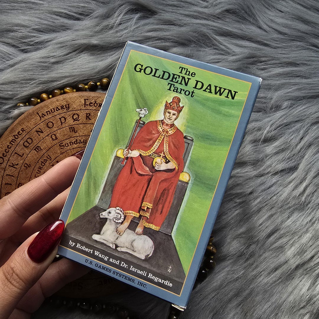 洋書 Wisdom of Tarot - The Golden Dawn Tarot The Golden Dawn Tarot by Robert Wang and Dr. Israeli Regardie, 79