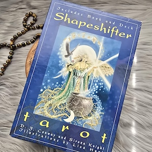 Shapeshifter Tarot por D.J. Conway e Sirona Knight, baralho de tarô de 78 cartas com guia e caixa - USADO