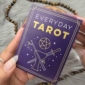 Tarô do dia a dia, baralho de tarô de 78 cartas com guia e caixa - USADO