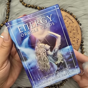 Cartas do Oráculo de Energia de Sandra Anne Taylor, baralho de 53 cartas com guia complementar e caixa original - USADO