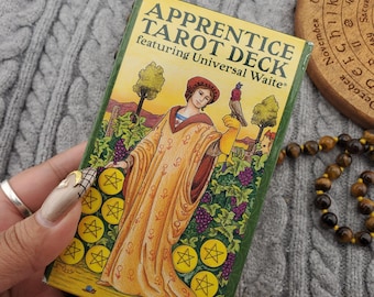 Apprentice Tarot Deck Featuring Universal Waite, 78 Card Tarot Deck With Little White Book And Box - USED
