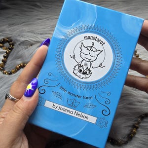 Little Monster Tarot von Joanna Nelson, 78 Karten Tarot Deck mit kleinem weißen Buch und Box - GEBRAUCHT